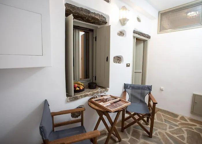 Marina\'S Traditional Stone House