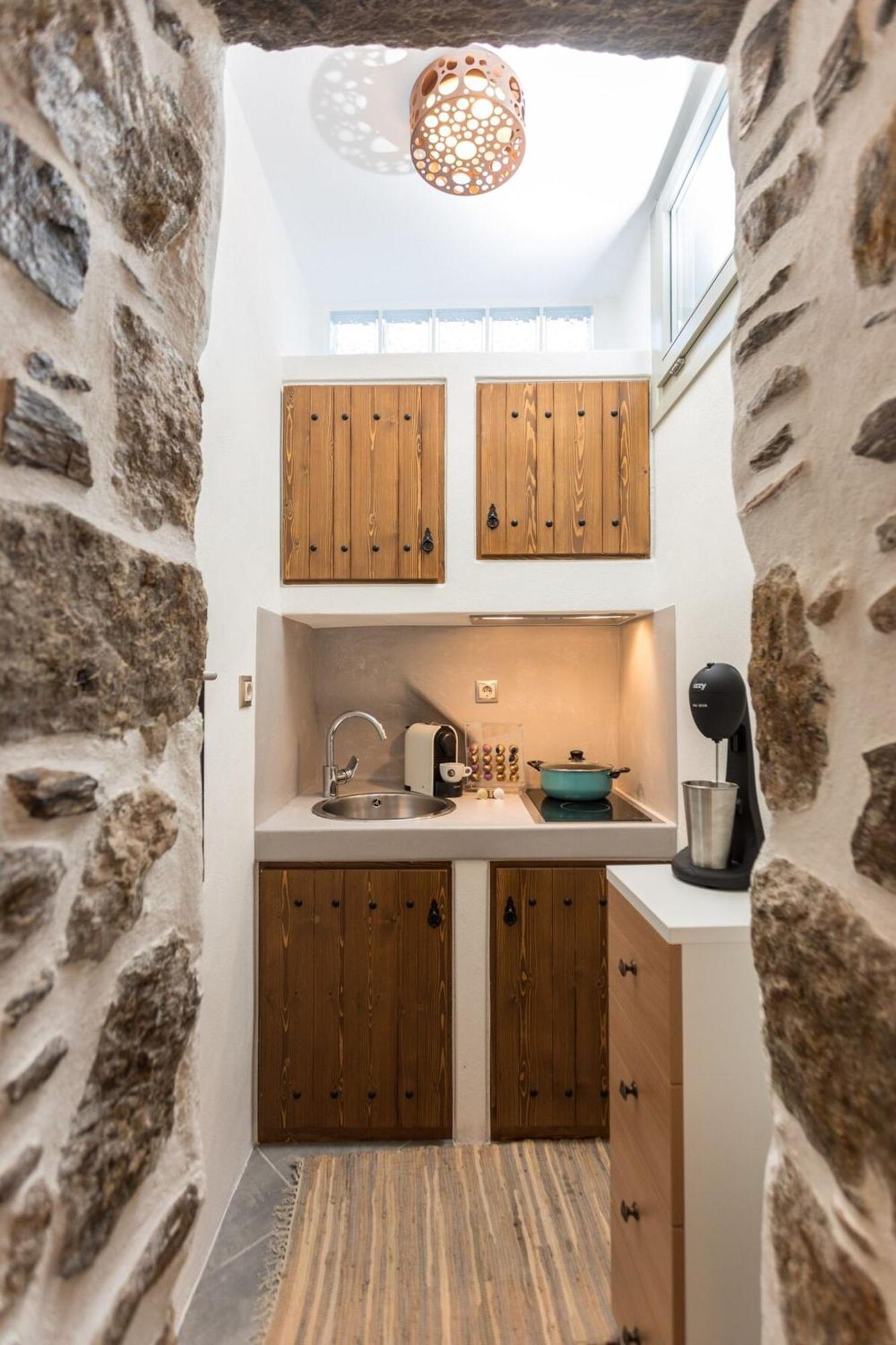 Marina's Traditional Stone House Holiday home