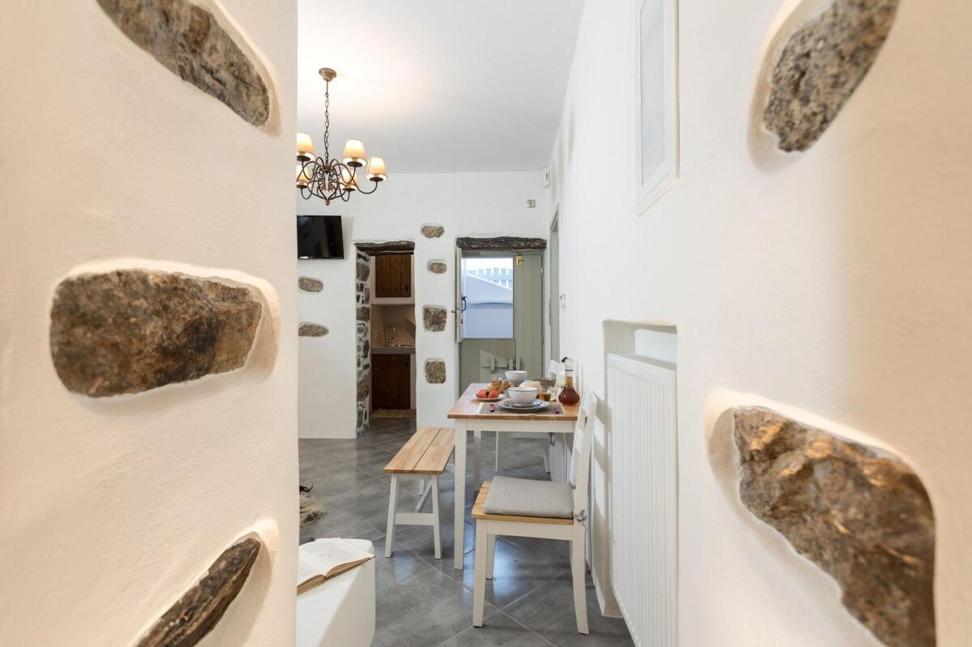 Holiday home Marina's Traditional Stone House Koronos